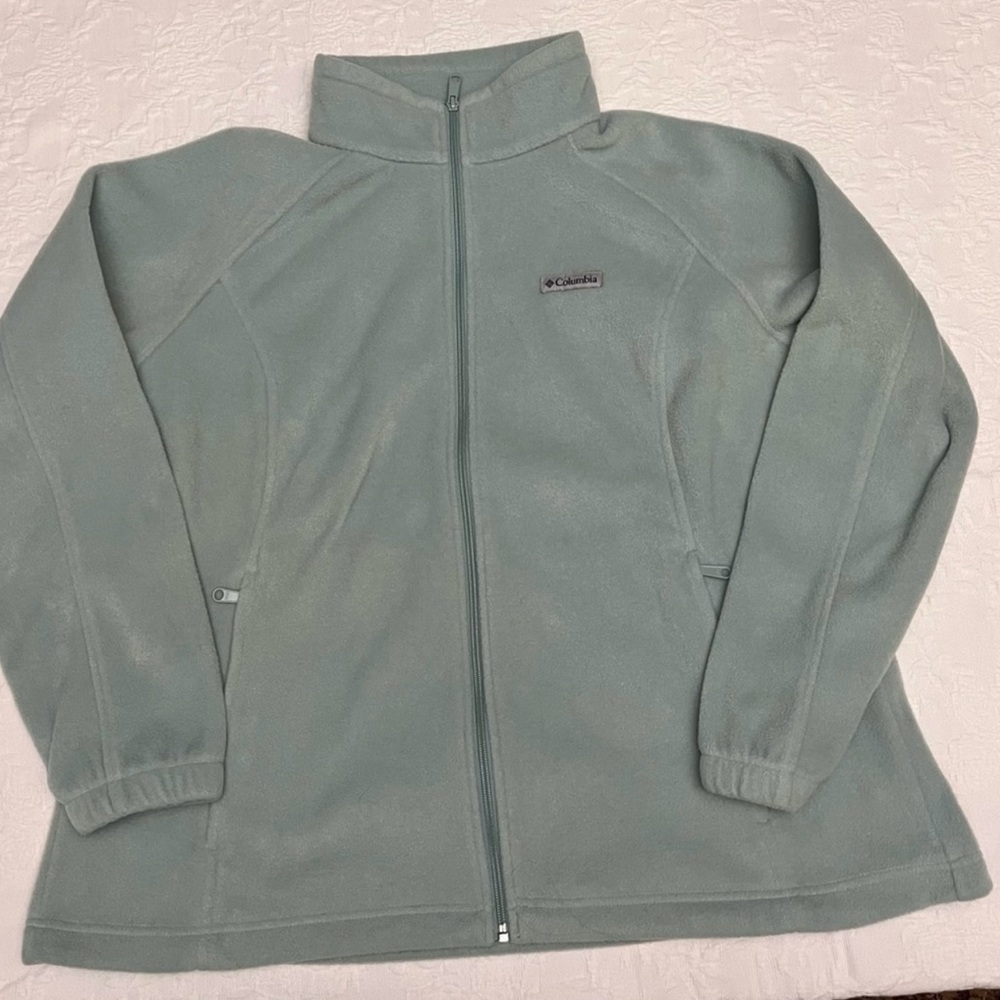 Women’s Columbia Fleece Jacket